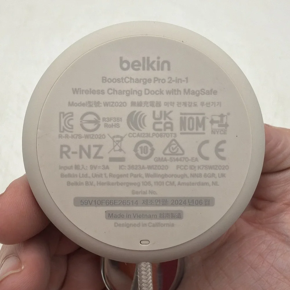 Belkin BoostCharge Pro 2-in-1 Wireless Charging Dock w/ Magsafe 15W Sand Tested